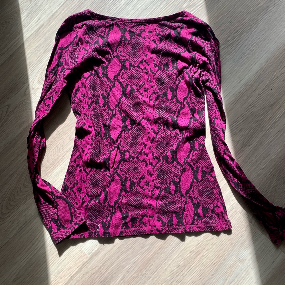 Express Snakeskin Print Long Sleeve Cotton Top -MED Pink/Black Colorful Casual - Picture 4 of 10
